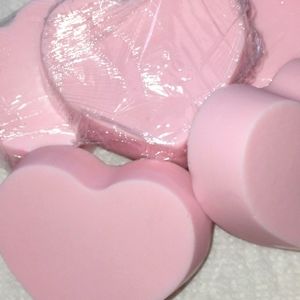 A'dore (Strawberry scented soap)